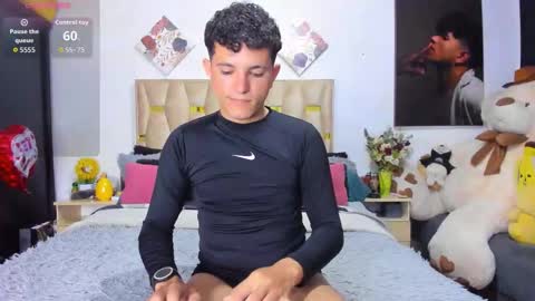 Snapshot of patrick_sanzzz chatting on 02-18-26, 06:53 Patrick online show from 02-18-26, 06:53