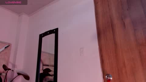 patrik online show from 10-22-25, 01:55