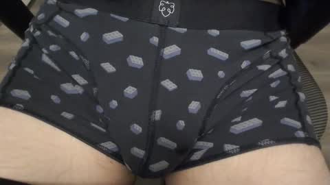 Snapshot of patrol7540 chatting on 11-24-25, 06:13 patrol7540 online show from 11-24-25, 06:13