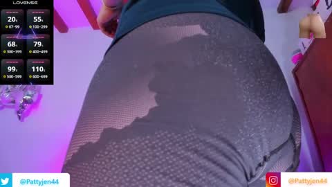 Hi   Pvt open Moans from lovense  tell me  Fav  113366 Especial leve33  online show from 04-17-26, 10:46