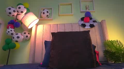 Snapshot of patty_m chatting on 06-24-26, 11:31 patty online show from 06-24-26, 11:31