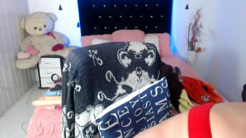 patty squirt87 online show from 09-17-25, 03:19