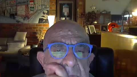 Snapshot of patvac chatting on 04-04-26, 01:30 patvac online show from 04-04-26, 01:30