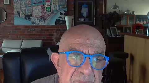 Snapshot of patvac chatting on 04-14-26, 12:05 patvac online show from 04-14-26, 12:05