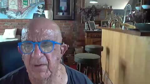 Snapshot of patvac chatting on 04-22-26, 04:26 patvac online show from 04-22-26, 04:26