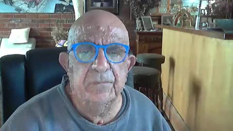Snapshot of patvac chatting on 04-23-26, 12:12 patvac online show from 04-23-26, 12:12