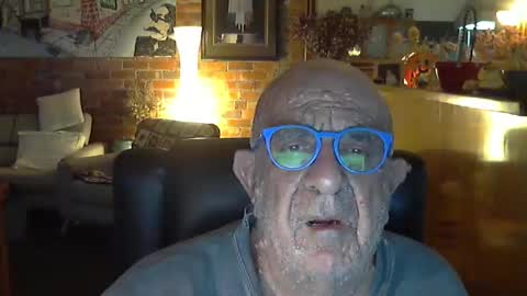 Snapshot of patvac chatting on 04-25-26, 03:09 patvac online show from 04-25-26, 03:09