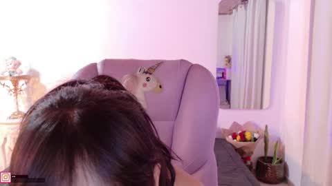 Snapshot of pau_cute chatting on 04-20-26, 09:27 Sofa online show from 04-20-26, 09:27