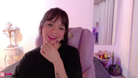 Snapshot of pau_cute chatting on 04-21-26, 04:41 Sofa online show from 04-21-26, 04:41