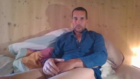 paueriwan online show from 09-15-25, 01:55