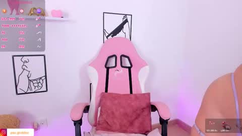 Paulina online show from 03-19-26, 08:57