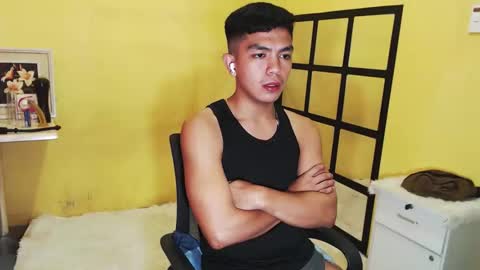 MrBigPaul online show from 11-04-25, 06:40