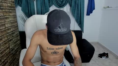 Snapshot of paul_booy chatting on 11-06-25, 04:46 Paul online show from 11-06-25, 04:46