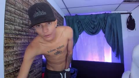 Snapshot of paul_booy chatting on 11-20-25, 04:12 Paul online show from 11-20-25, 04:12