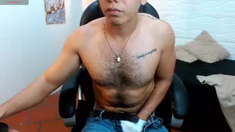 paul_cros online show from 06-11-26, 11:30
