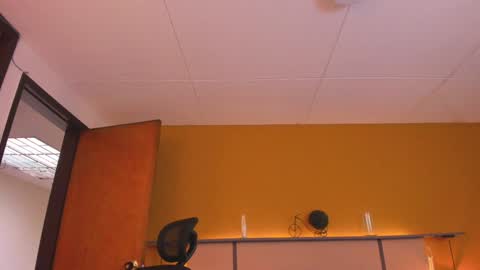 Paul online show from 12-05-24, 02:44