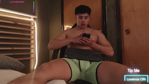 Paul online show from 11-19-25, 02:39