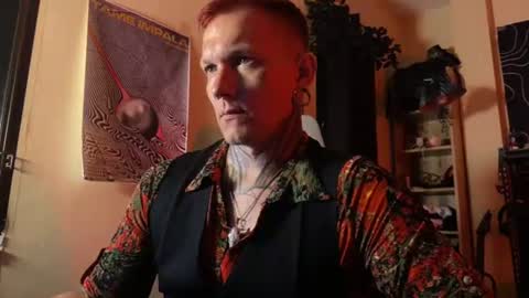 Paul online show from 07-12-26, 01:57