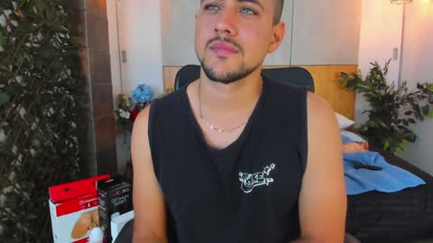 Snapshot of paul_rivera chatting on 12-10-24, 11:08 Paul Rivera online show from 12-10-24, 11:08