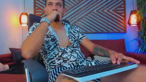 Paul Rivera online show from 02-05-25, 12:31