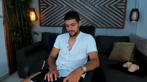 Snapshot of paul_rivera chatting on 02-12-25, 07:56 Paul Rivera online show from 02-12-25, 07:56