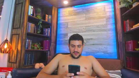 Snapshot of paul_rivera chatting on 02-14-25, 02:50 Paul Rivera online show from 02-14-25, 02:50