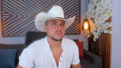 Snapshot of paul_rivera chatting on 09-22-25, 08:11 Paul Rivera online show from 09-22-25, 08:11