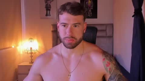 PAUL ROGER online show from 04-12-26, 02:22