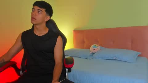 Snapshot of paul_sexycock chatting on 02-04-25, 12:22 paul_sexycock online show from 02-04-25, 12:22
