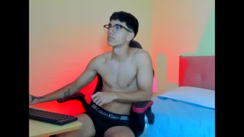 Snapshot of paul_sexycock chatting on 02-11-25, 06:22 paul_sexycock online show from 02-11-25, 06:22