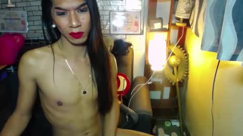 Snapshot of paulaontop chatting on 12-31-24, 12:11 paulaontop online show from 12-31-24, 12:11