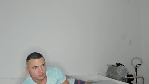 paulblack021 online show from 11-11-25, 05:24