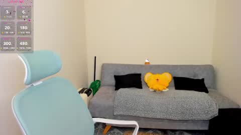 PAU online show from 07-12-26, 01:07