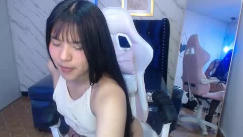 Live 800am 200pm COLOMBIAN HOUR online show from 02-15-25, 01:05