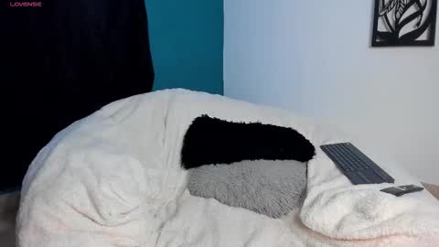 Snapshot of paulin01_ chatting on 09-26-25, 08:24 Paulina online show from 09-26-25, 08:24