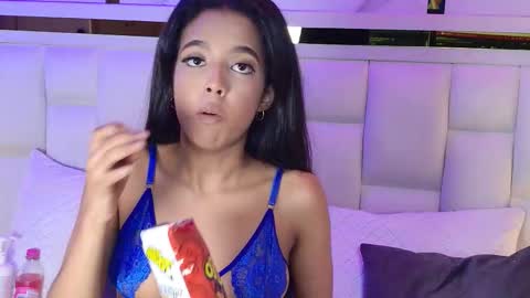 Paulina  online show from 11-24-25, 08:08