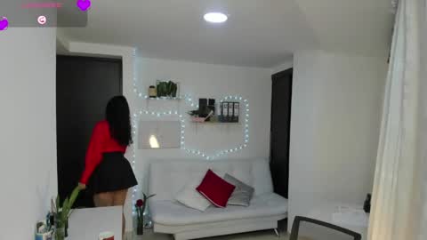 Snapshot of paulina_dossantos chatting on 05-26-26, 08:54 paulina online show from 05-26-26, 08:54