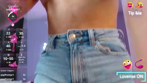 Snapshot of paulina_galvis2700 chatting on 02-04-25, 03:57 paulina online show from 02-04-25, 03:57