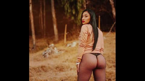 Snapshot of paulina_galvis2700 chatting on 02-22-25, 08:09 paulina online show from 02-22-25, 08:09