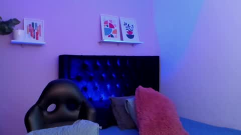 PAULINA  online show from 10-03-25, 03:14