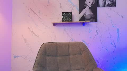 PAULINA  online show from 05-27-26, 05:26