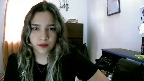 paulina_x_x online show from 06-16-26, 07:49