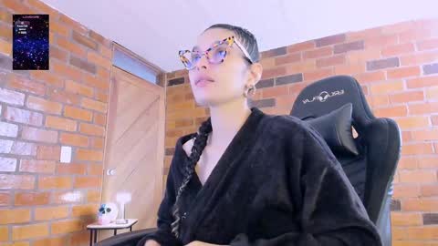 Paulina online show from 01-12-25, 03:46