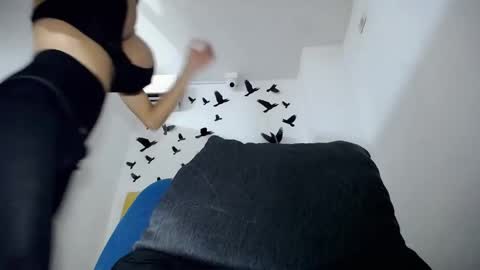 paulinabigcock24 online show from 12-30-24, 03:57