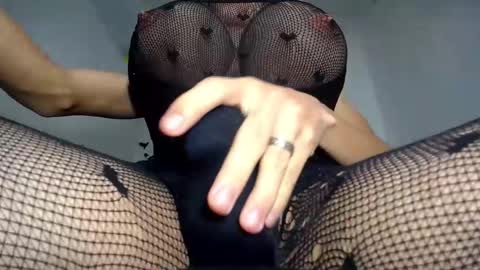 paulinabigcock24 online show from 02-12-25, 09:52