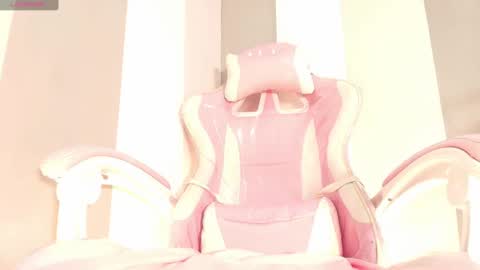 PaulinaSaennz online show from 02-19-25, 12:22