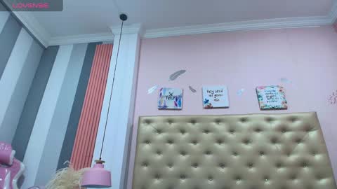 PaulinaSaennz online show from 02-23-25, 12:27