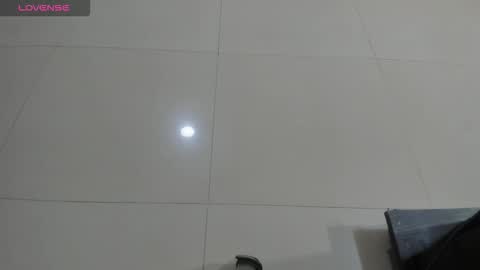 PaulinaSaennz online show from 09-19-25, 12:39