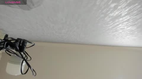 PaulinaSaennz online show from 09-28-25, 12:21