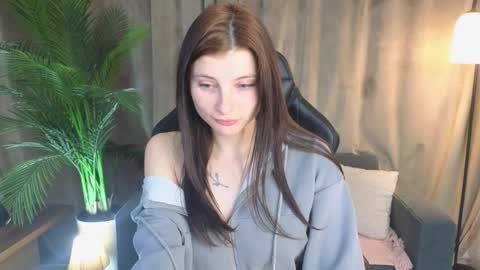 Pauline online show from 01-11-26, 01:16